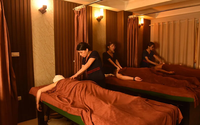 Relaxing massage at Midori Spa & Massage Hanoi