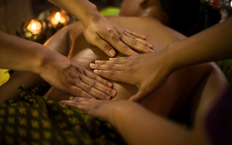 Four-hand massage is a unique therapy for Da Nang massage