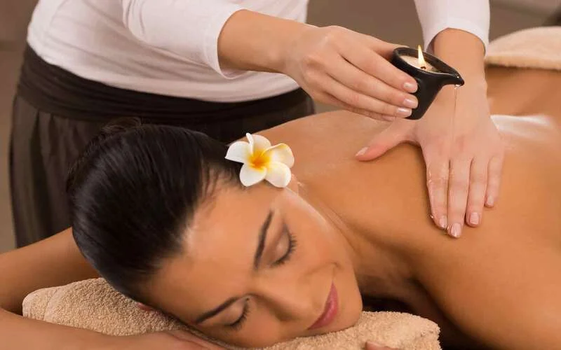 Experience a Da Nang massage accompanied by aromatic therapy