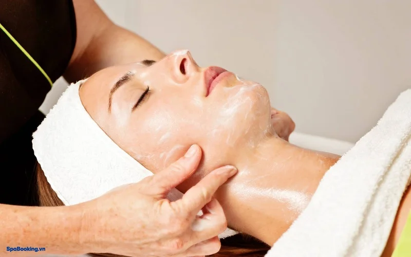 Facial Massage - Hanoi Massage Spa be loved