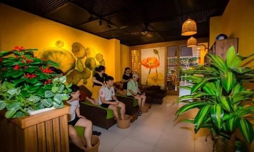 Quy trình ngâm chân cùng thảo dược tại Panda Spa