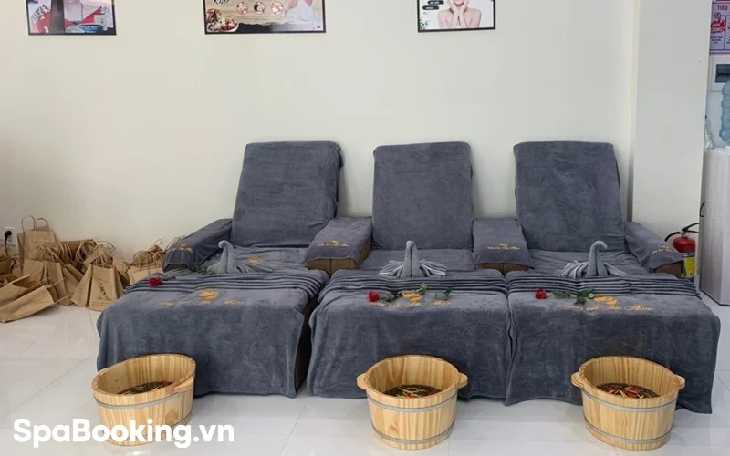 Mộc Nhiên Spa - Spa massage Đà Nẵng trị liệu với không gian cực kì tối giản